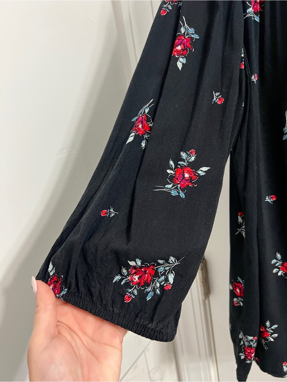 J. Jill Black Floral Smocked Yoke Top with Red Blooms -PXL - Picture 5 of 10